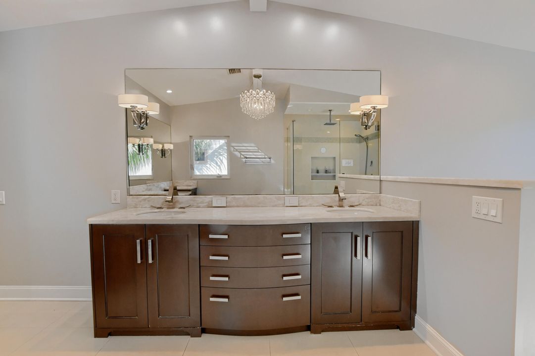 For Sale: $1,525,000 (5 beds, 4 baths, 3853 Square Feet)