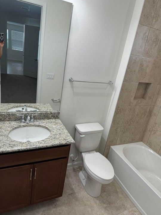 For Rent: $3,499 (4 beds, 3 baths, 2010 Square Feet)