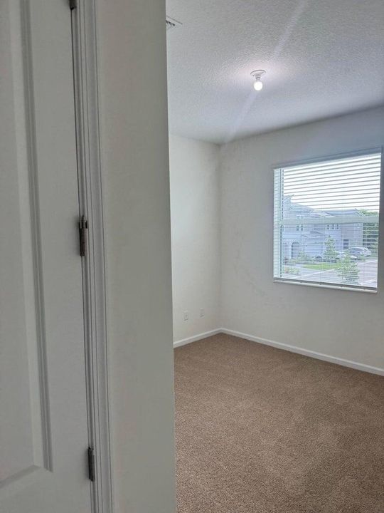 For Rent: $3,499 (4 beds, 3 baths, 2010 Square Feet)