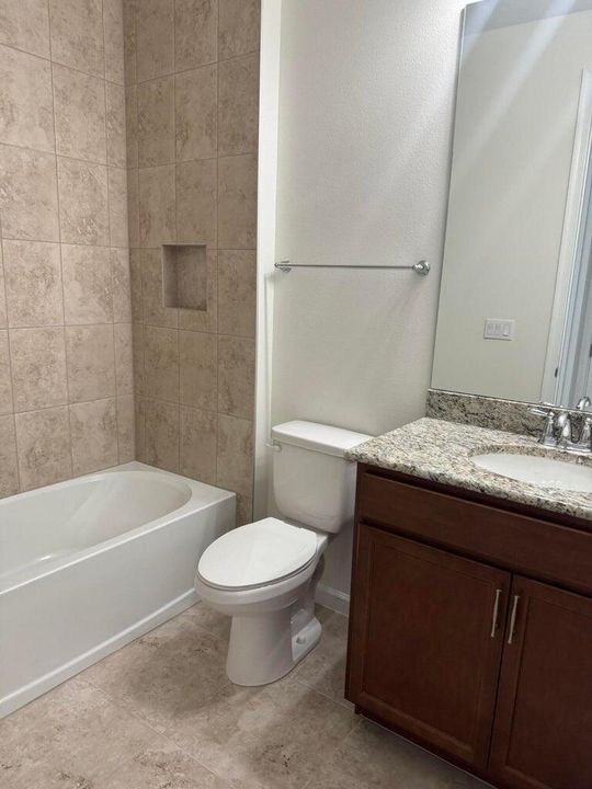 For Rent: $3,499 (4 beds, 3 baths, 2010 Square Feet)