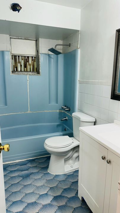 For Rent: $2,900 (3 beds, 1 baths, 1200 Square Feet)