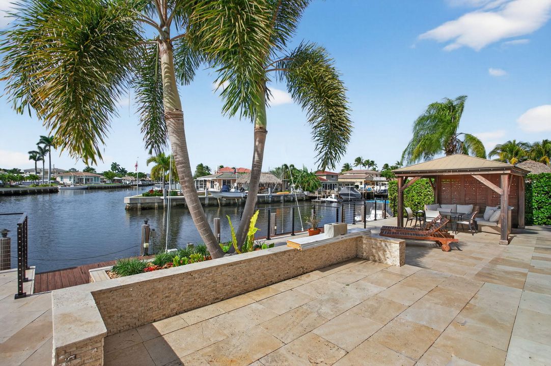 En Venta: $2,990,000 (4 camas, 3 baños, 2839 Pies cuadrados)