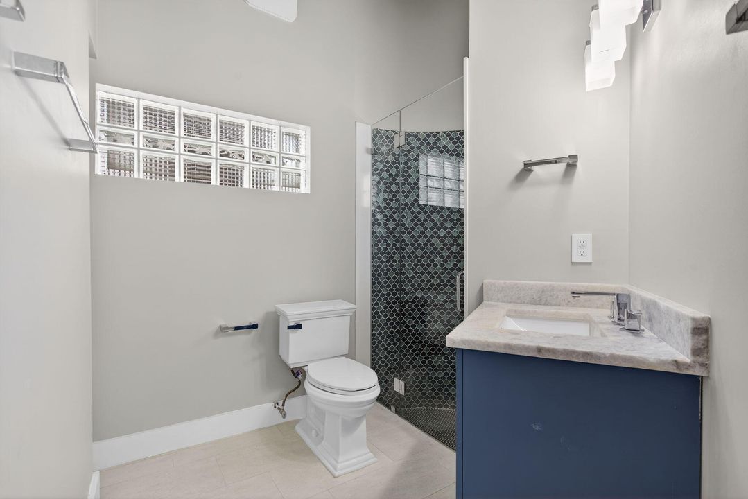 En Venta: $2,990,000 (4 camas, 3 baños, 2839 Pies cuadrados)