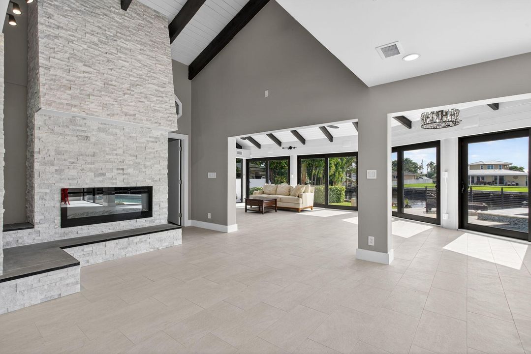 En Venta: $2,990,000 (4 camas, 3 baños, 2839 Pies cuadrados)