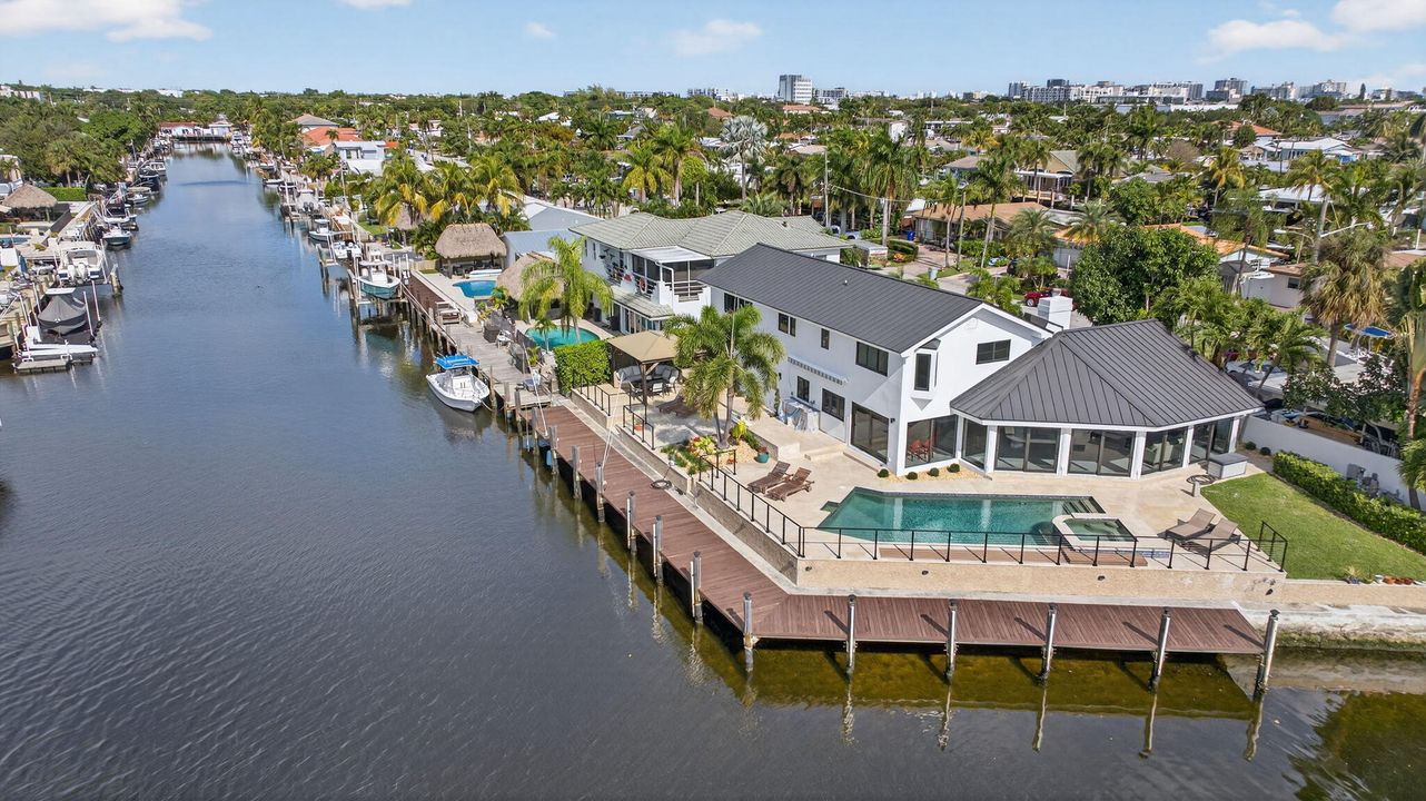 En Venta: $2,990,000 (4 camas, 3 baños, 2839 Pies cuadrados)