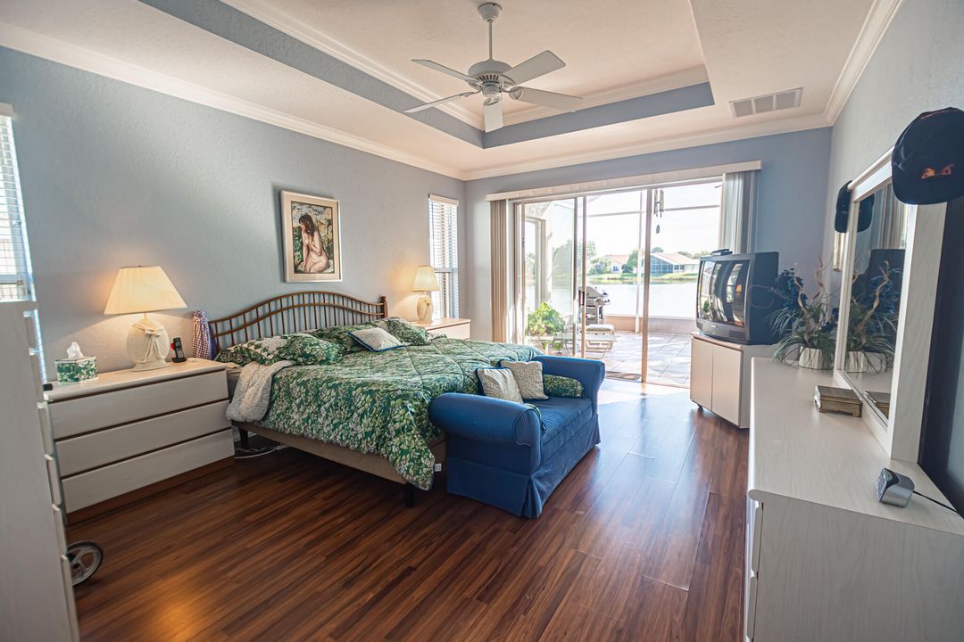 For Sale: $499,900 (3 beds, 2 baths, 2545 Square Feet)