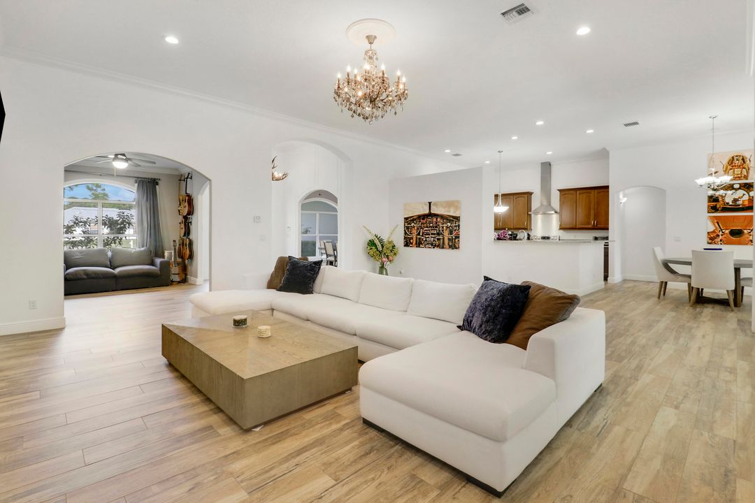 待售: $1,575,000 (4 贝兹, 3 浴室, 2765 平方英尺)