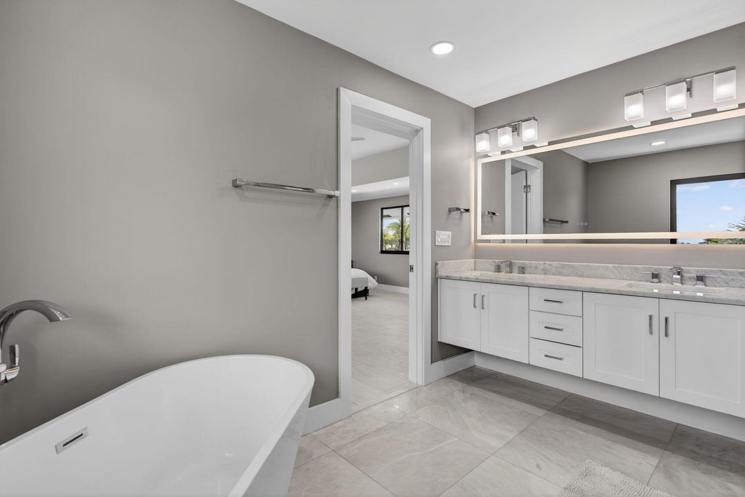 En Venta: $2,990,000 (4 camas, 3 baños, 2839 Pies cuadrados)