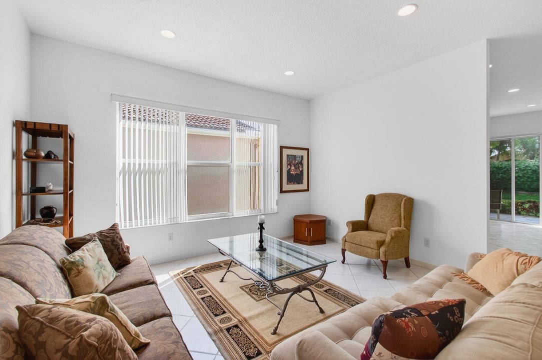 For Sale: $499,900 (3 beds, 2 baths, 2099 Square Feet)