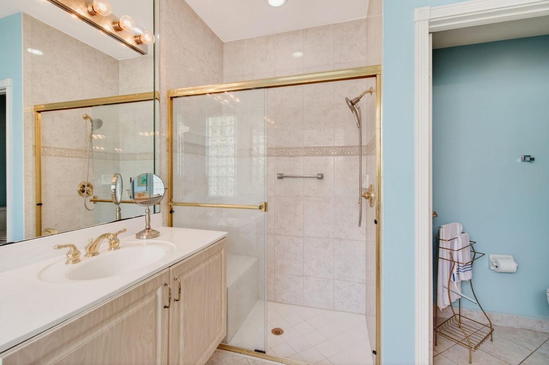 For Sale: $499,900 (3 beds, 2 baths, 2099 Square Feet)