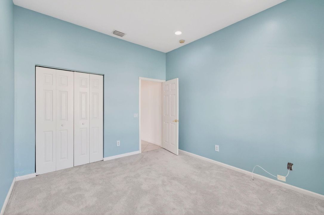 For Sale: $499,900 (3 beds, 2 baths, 2099 Square Feet)