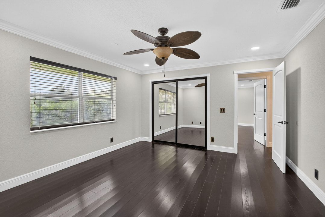 待售: $1,499,900 (5 贝兹, 3 浴室, 3875 平方英尺)