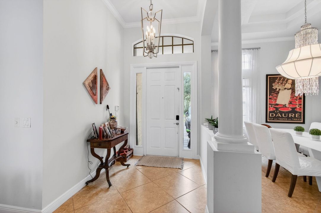 For Sale: $1,425,000 (5 beds, 4 baths, 3500 Square Feet)