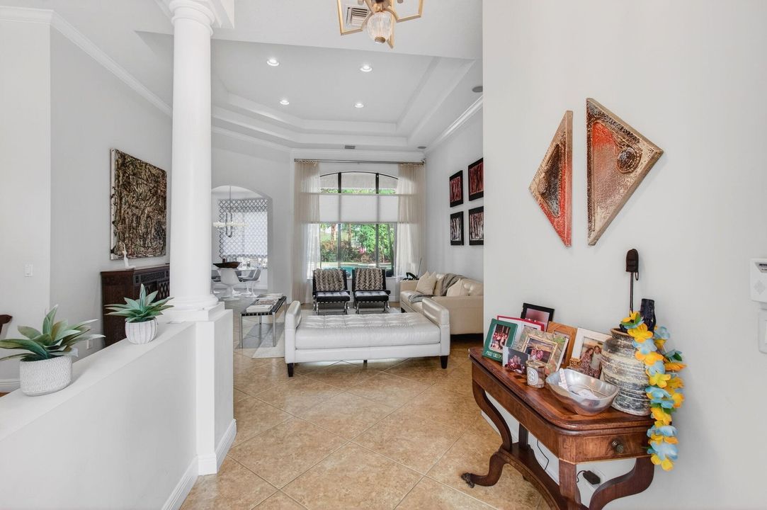 For Sale: $1,425,000 (5 beds, 4 baths, 3500 Square Feet)