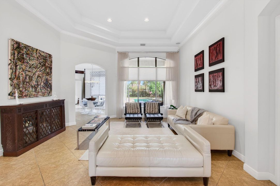 For Sale: $1,425,000 (5 beds, 4 baths, 3500 Square Feet)