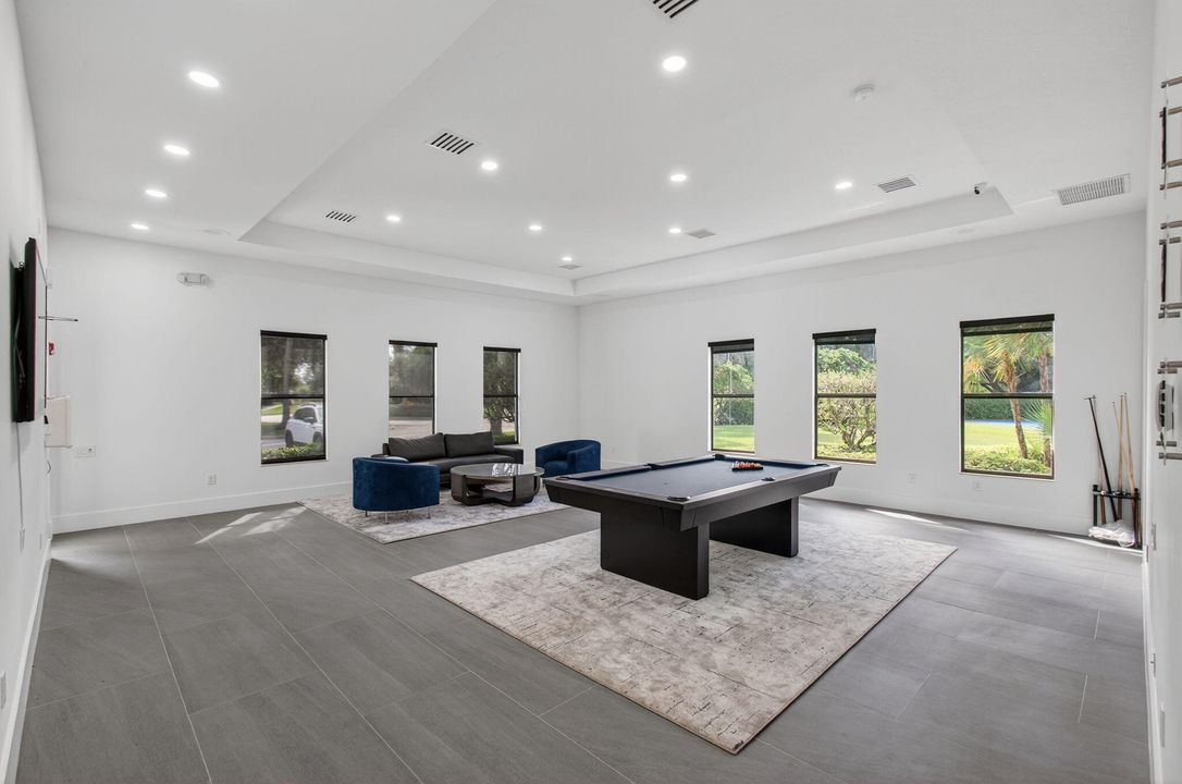 For Sale: $1,425,000 (5 beds, 4 baths, 3500 Square Feet)