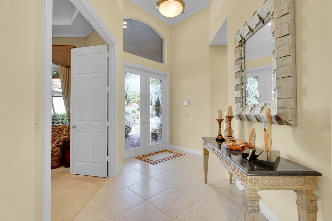 En Venta: $2,095,000 (3 camas, 3 baños, 2969 Pies cuadrados)