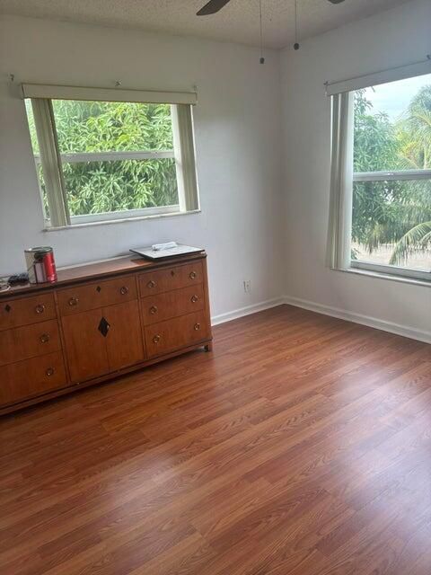 En Renta: $3,900 (3 camas, 2 baños, 1840 Pies cuadrados)