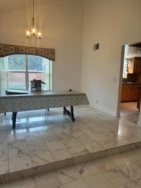 En Renta: $3,900 (3 camas, 2 baños, 1840 Pies cuadrados)