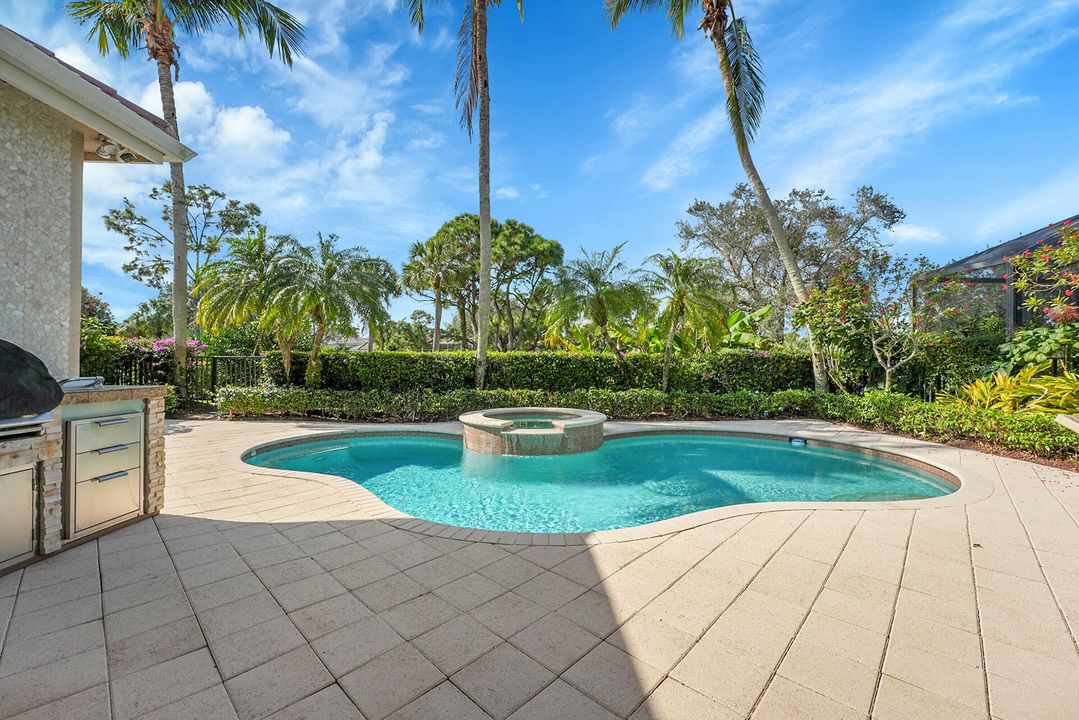 En Venta: $2,095,000 (3 camas, 3 baños, 2969 Pies cuadrados)