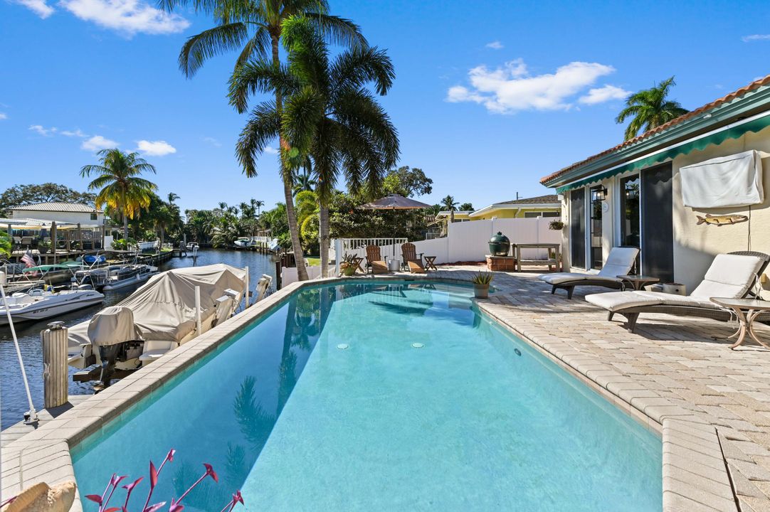 En Venta: $1,700,000 (3 camas, 3 baños, 2662 Pies cuadrados)