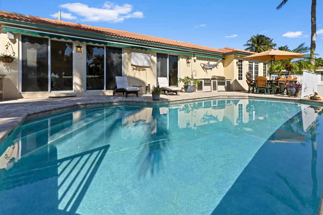 En Venta: $1,700,000 (3 camas, 3 baños, 2662 Pies cuadrados)