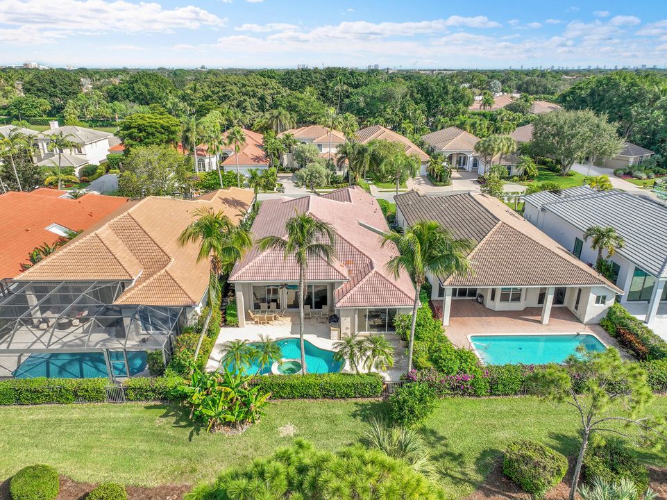 En Venta: $2,095,000 (3 camas, 3 baños, 2969 Pies cuadrados)