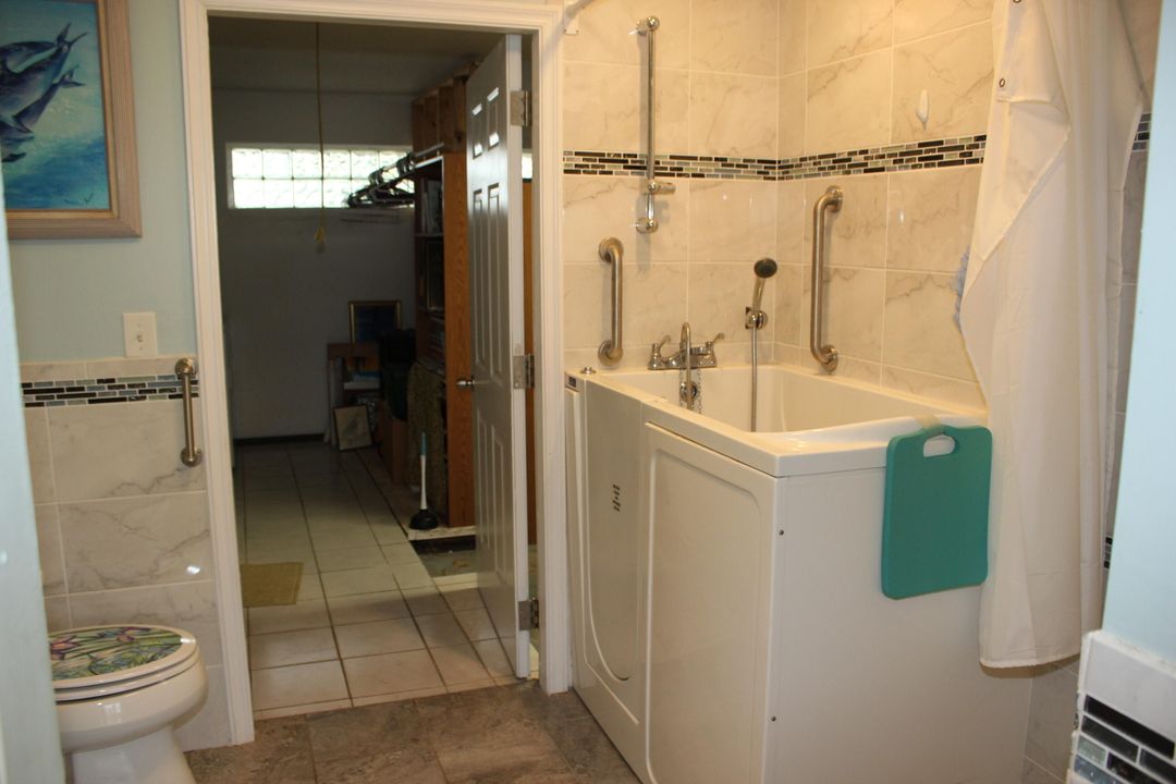 待售: $729,000 (2 贝兹, 2 浴室, 1625 平方英尺)