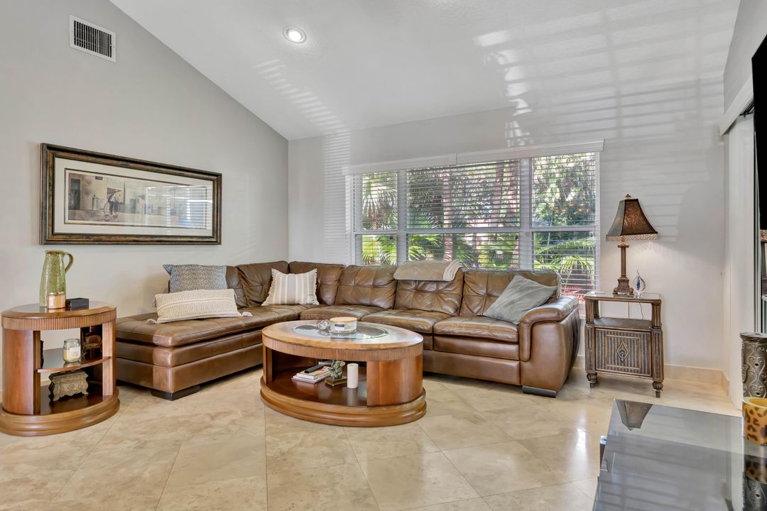 En Venta: $475,000 (3 camas, 2 baños, 1496 Pies cuadrados)