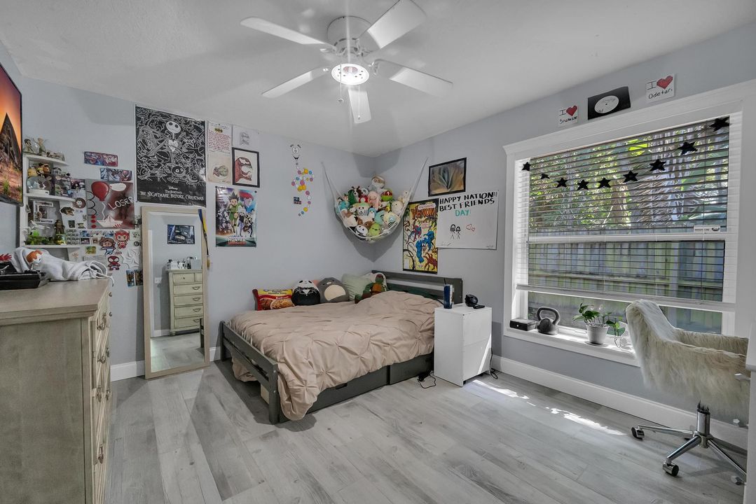 En Venta: $439,900 (3 camas, 2 baños, 2006 Pies cuadrados)