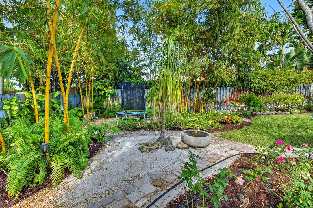 待售: $979,850 (2 贝兹, 2 浴室, 1223 平方英尺)