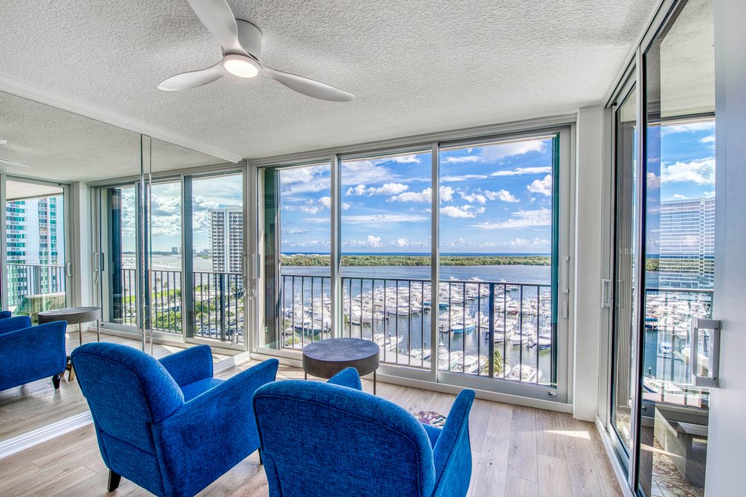 На продажу: $595,000 (2 спален, 2 ванн, 1424 Квадратных фут)