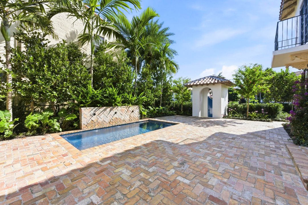 For Sale: $7,300,000 (4 beds, 4 baths, 4167 Square Feet)