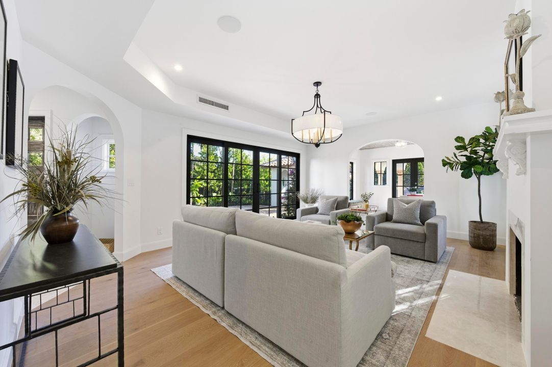 For Sale: $7,300,000 (4 beds, 4 baths, 4167 Square Feet)