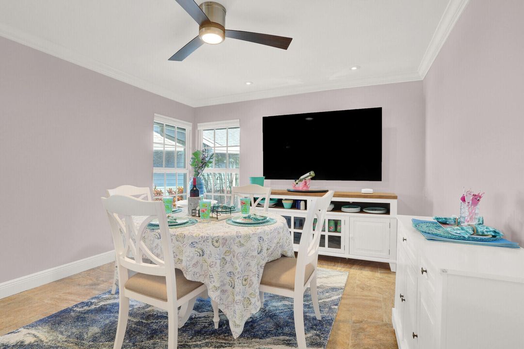 For Sale: $775,000 (2 beds, 2 baths, 1254 Square Feet)