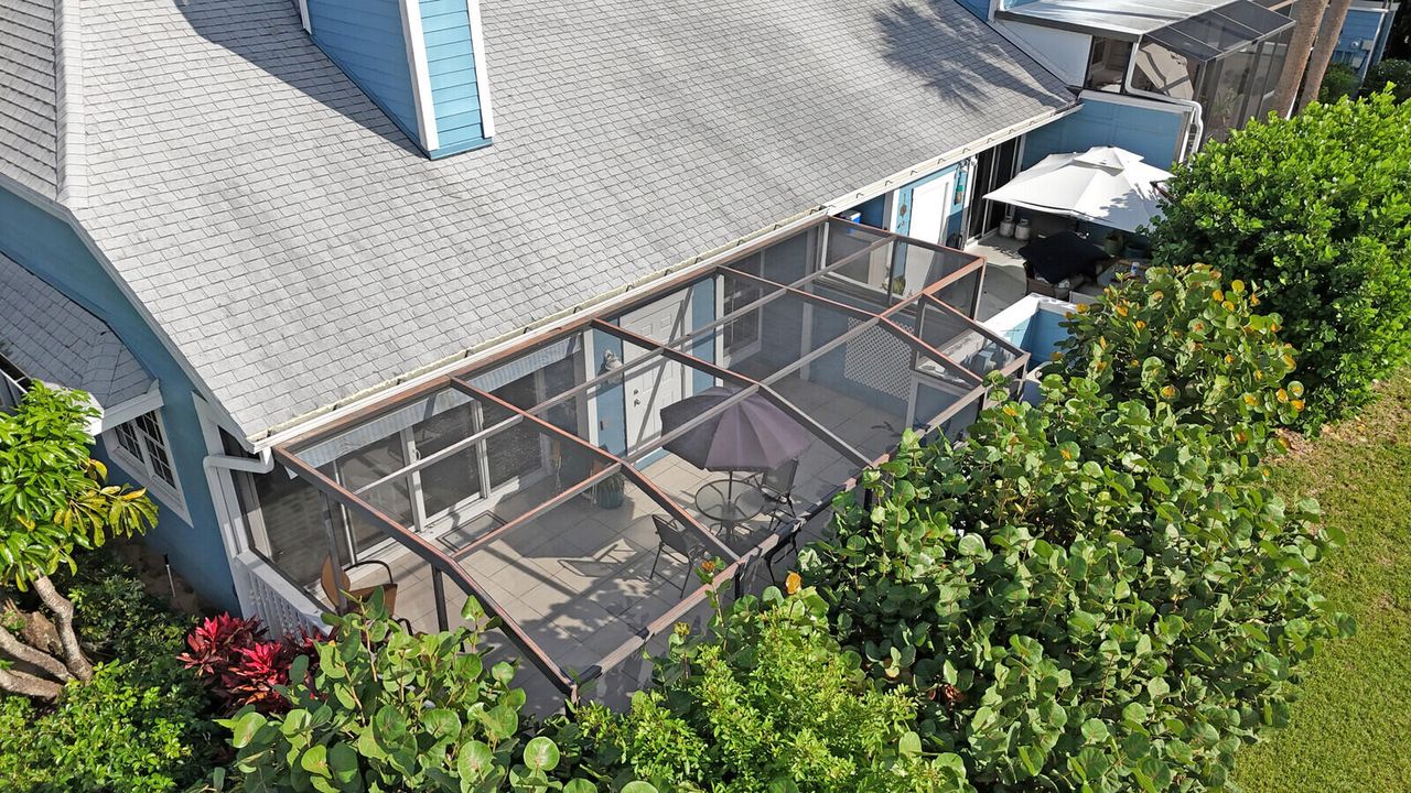 For Sale: $775,000 (2 beds, 2 baths, 1254 Square Feet)