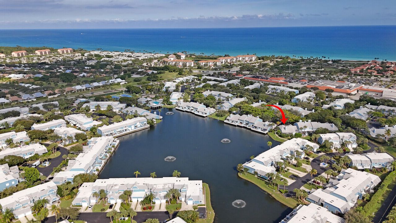 For Sale: $775,000 (2 beds, 2 baths, 1254 Square Feet)