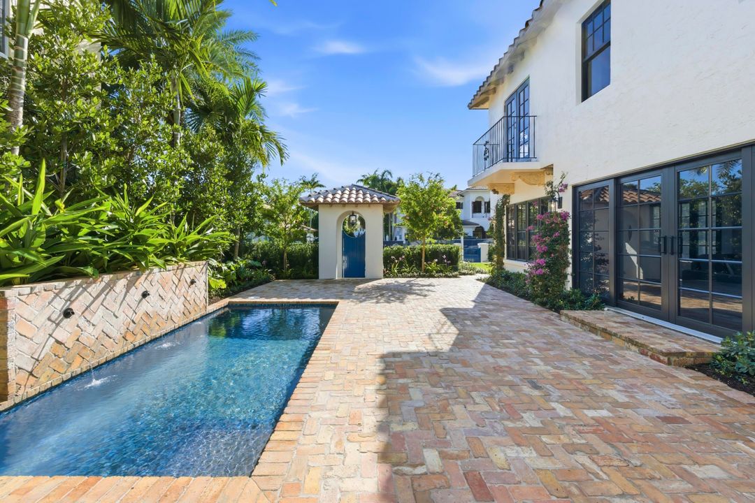 For Sale: $7,300,000 (4 beds, 4 baths, 4167 Square Feet)