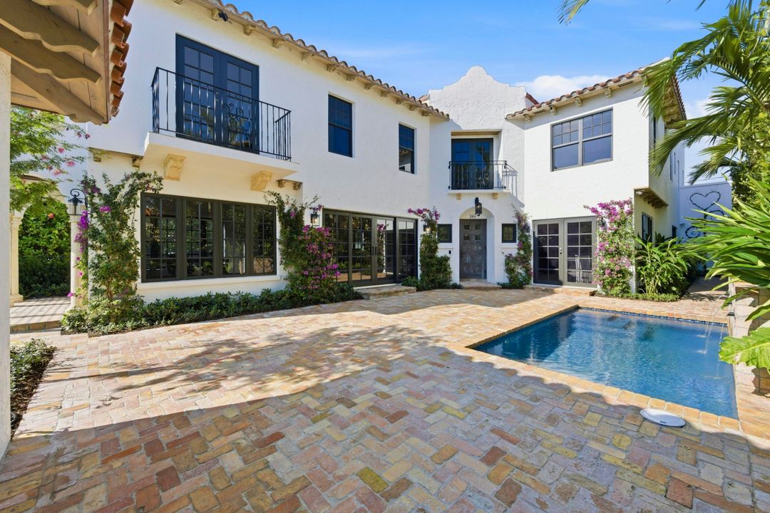 For Sale: $7,300,000 (4 beds, 4 baths, 4167 Square Feet)