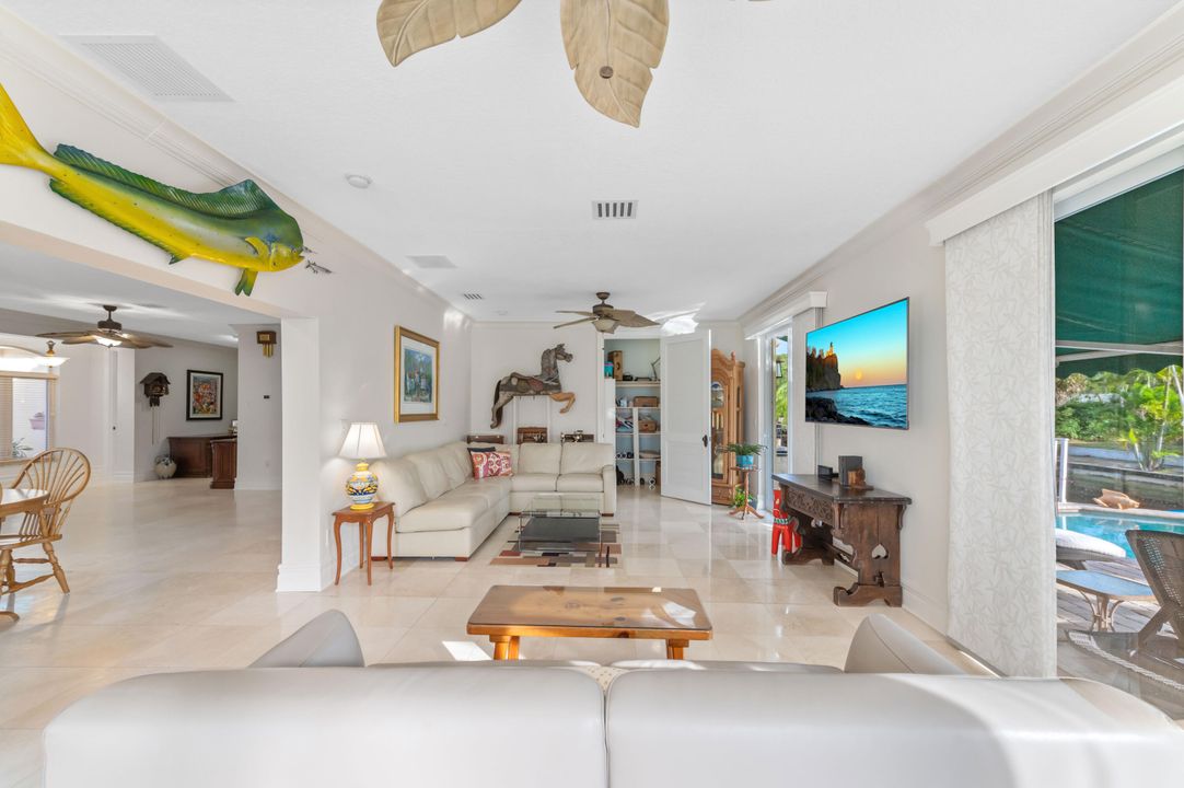 En Venta: $1,700,000 (3 camas, 3 baños, 2662 Pies cuadrados)