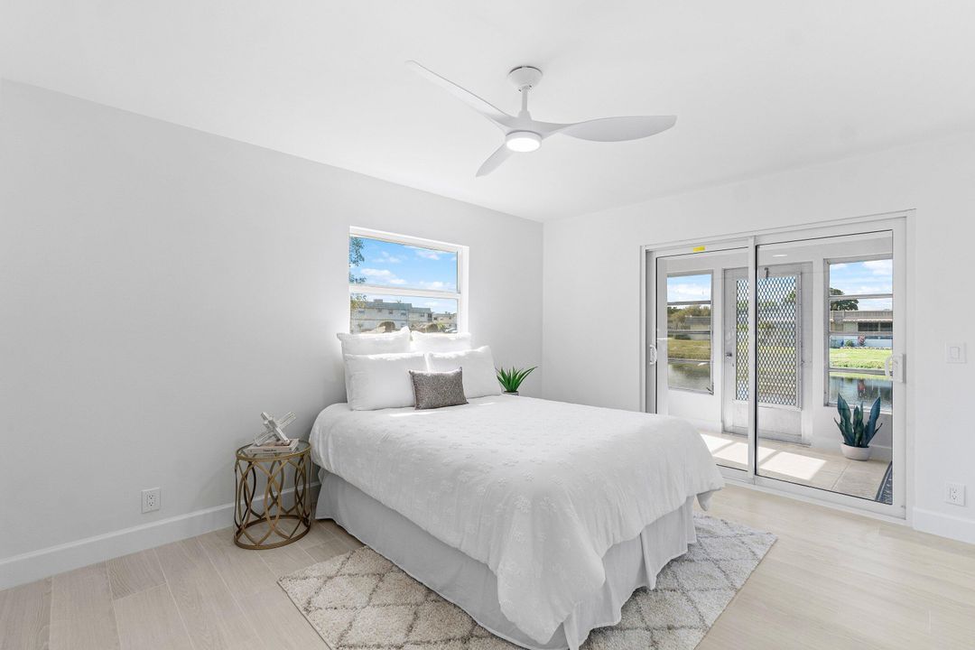 For Sale: $184,000 (2 beds, 2 baths, 883 Square Feet)