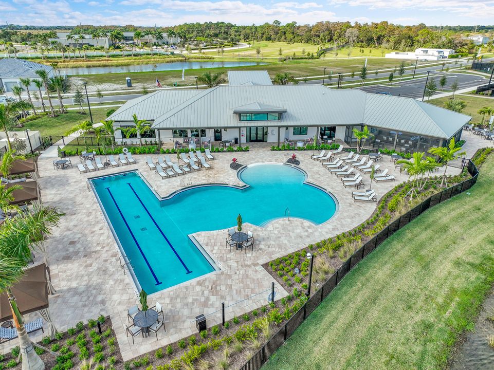 En Venta: $589,000 (4 camas, 2 baños, 1850 Pies cuadrados)