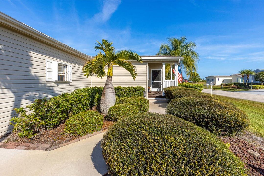 En Venta: $214,900 (2 camas, 2 baños, 1880 Pies cuadrados)