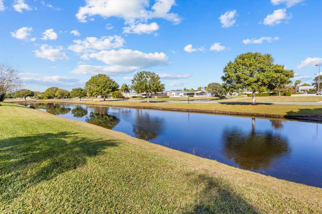 En Venta: $214,900 (2 camas, 2 baños, 1880 Pies cuadrados)