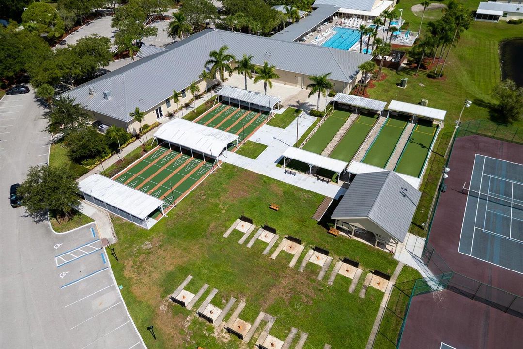 En Venta: $214,900 (2 camas, 2 baños, 1880 Pies cuadrados)