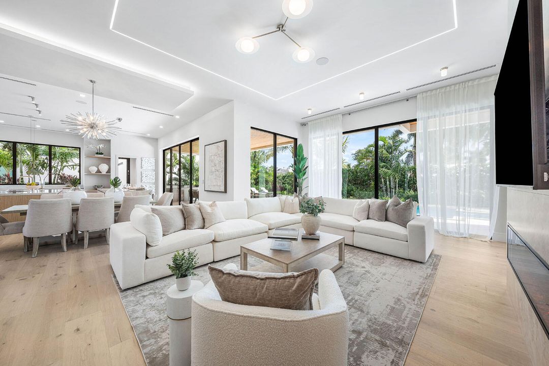 На продажу: $11,250,000 (5 спален, 7 ванн, 6985 Квадратных фут)