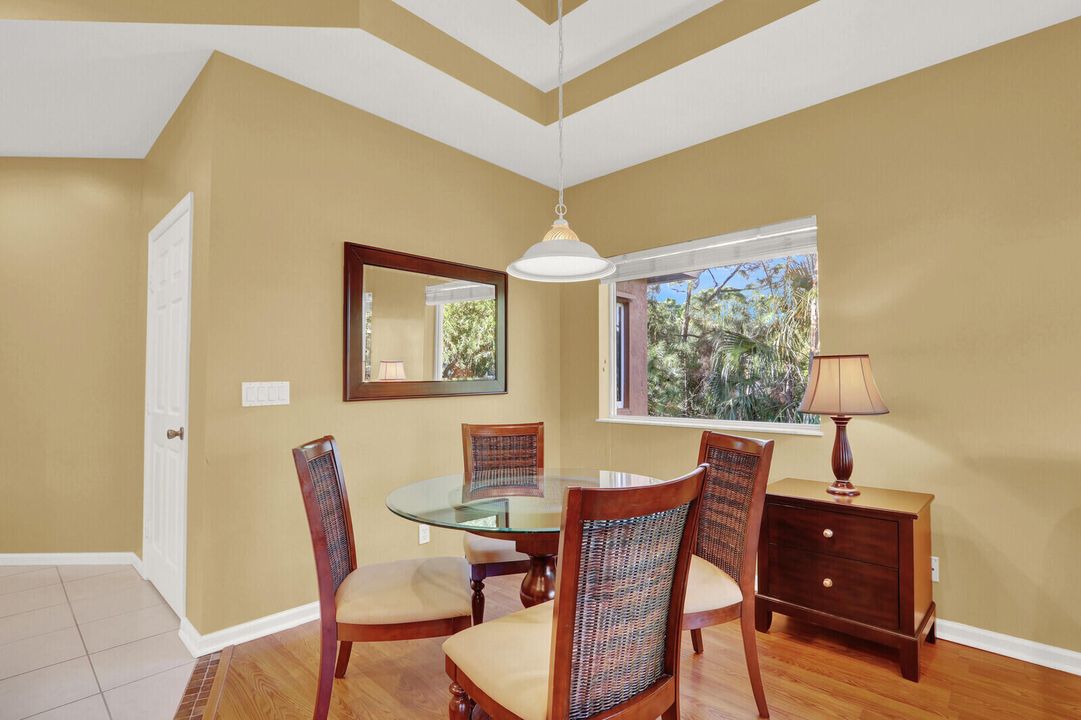 For Rent: $1,800 (2 beds, 2 baths, 1312 Square Feet)