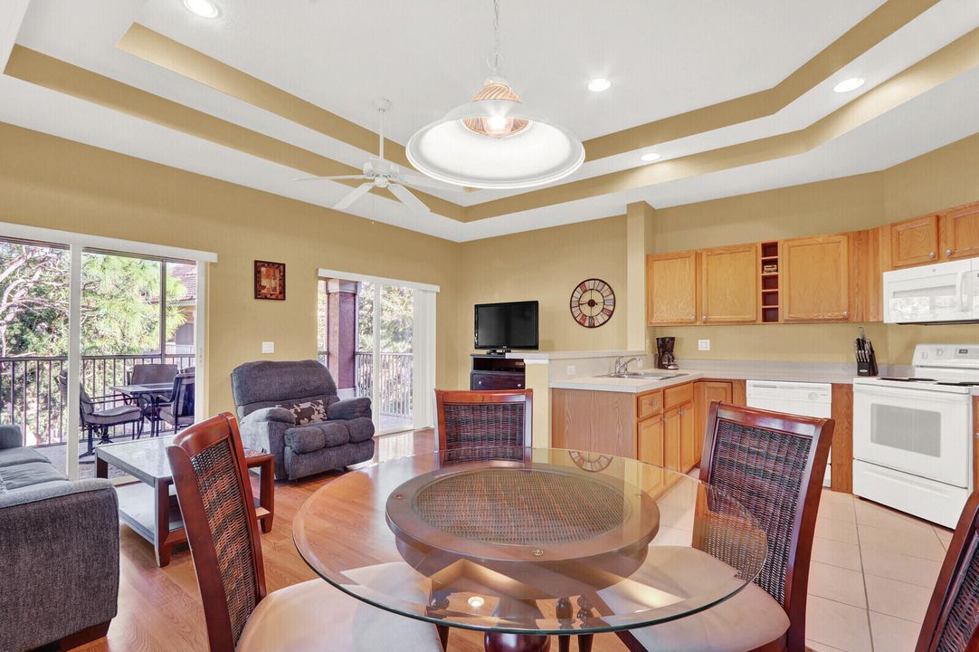 For Rent: $1,800 (2 beds, 2 baths, 1312 Square Feet)