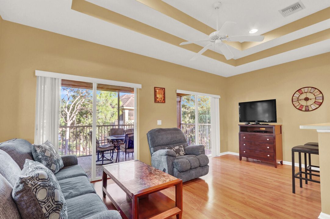 For Rent: $1,800 (2 beds, 2 baths, 1312 Square Feet)