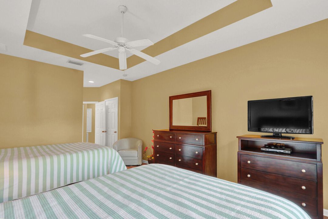 For Rent: $1,800 (2 beds, 2 baths, 1312 Square Feet)